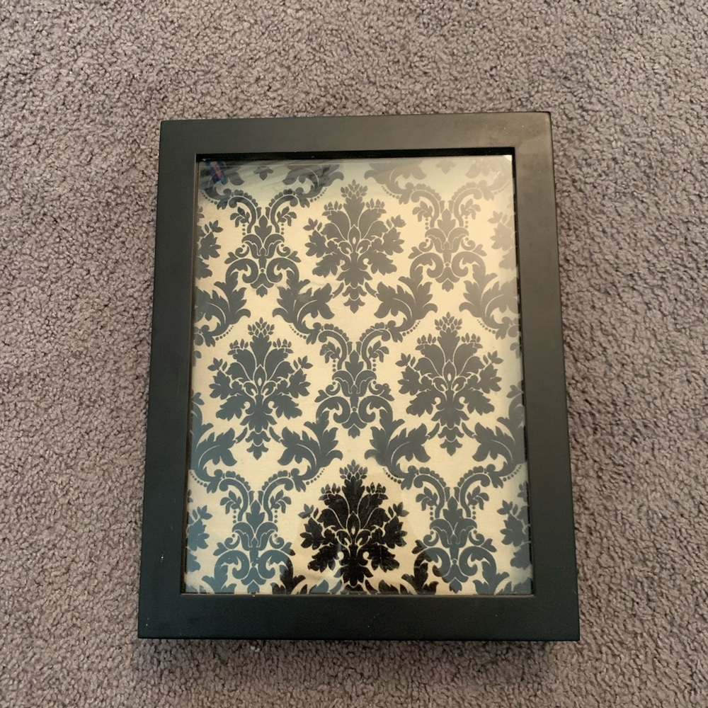 Shadow Box